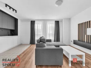 Pronájem bytu 2+kk, Hradec Králové - Kukleny, Pražská třída, 52 m2