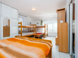 Prodej rodinného domu, Úsobí, 365 m2