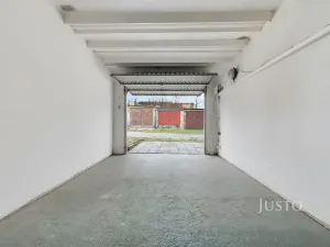 Pronájem garáže, Šlapanice, Dlouhá, 16 m2