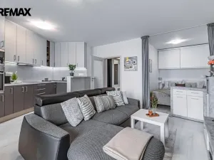 Prodej bytu 1+kk, Praha - Letňany, Miroslava Hajna, 48 m2