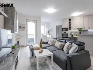 Prodej bytu 1+kk, Praha - Letňany, Miroslava Hajna, 48 m2