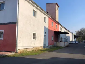Pronájem skladu, Karlovy Vary, Sokolovská, 1800 m2