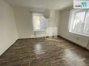 Pronájem bytu 1+1, Dobřany, Palackého, 35 m2