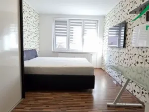 Prodej bytu 2+1, Tachov, 1. máje, 58 m2