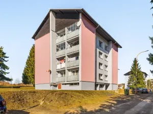 Prodej bytu 3+1, Studená, Komenského, 74 m2