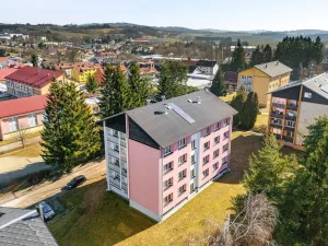 Prodej bytu 3+1, Studená, Komenského, 74 m2