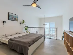 Prodej bytu 1+kk, Praha - Libeň, Novovysočanská, 39 m2