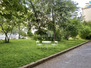 Prodej komerční nemovitosti, Praha - Vršovice, Gruzínská, 24 m2