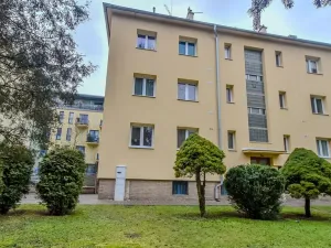 Pronájem bytu 2+1, Poděbrady, Hakenova, 51 m2
