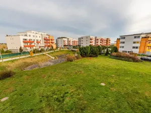 Pronájem bytu 1+kk, Praha - Kyje, Sicherova, 33 m2