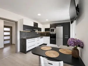 Pronájem bytu 3+kk, Střelice, Ant. Smutného, 77 m2