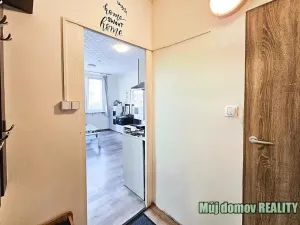 Prodej bytu 3+kk, Praha - Kamýk, Cholupická, 46 m2