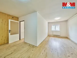 Prodej rodinného domu, Radvanice, 185 m2