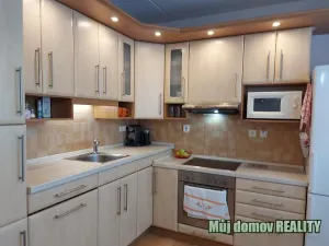 Pronájem bytu 3+1, Praha - Libuš, Zbudovská, 72 m2