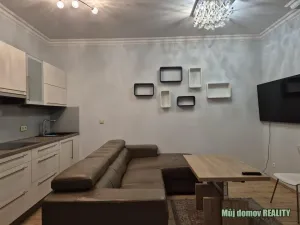 Pronájem bytu 2+kk, Praha - Vinohrady, Rejskova, 50 m2