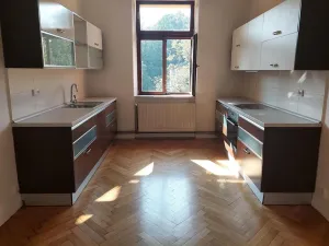 Pronájem bytu 2+1, Liberec, Masarykova, 100 m2