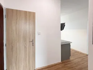 Pronájem bytu 3+1, Klášterec nad Ohří, Školní, 66 m2