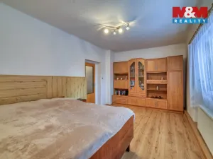 Prodej rodinného domu, Dobřany, Stromořadí, 86 m2