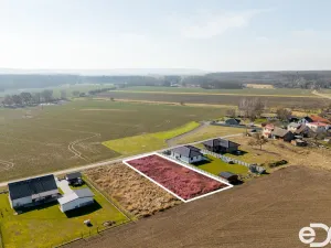 Prodej pozemku pro bydlení, Obrubce, 1136 m2