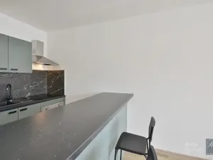 Pronájem bytu 1+kk, Chlumec, Stradovská, 32 m2