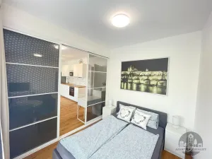 Pronájem bytu 2+kk, Praha - Košíře, Starokošířská, 40 m2