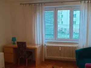 Pronájem bytu 2+1, Praha - Dejvice, Na Šťáhlavce, 61 m2