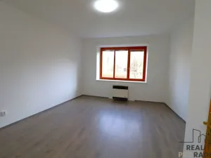 Pronájem bytu 1+kk, Brno - Štýřice, Grmelova, 28 m2