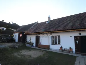 Prodej rodinného domu, Lužany - Dlouhá Louka, 150 m2