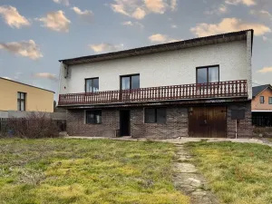 Prodej rodinného domu, Běštín, 193 m2