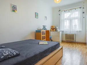 Pronájem domu, Praha - Žižkov, Na Jarově, 126 m2