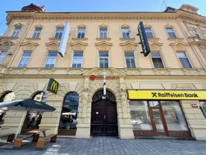 Pronájem kanceláře, Pardubice - Zelené Předměstí, třída Míru, 106 m2