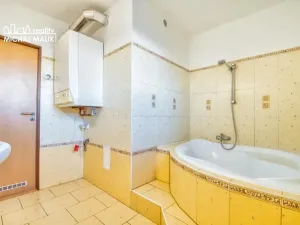 Pronájem bytu 2+1, Hranice, Nádražní, 47 m2