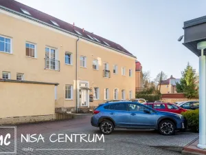 Pronájem bytu 2+kk, Liberec, Chrastavská, 89 m2