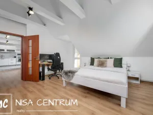 Pronájem bytu 2+kk, Liberec, Chrastavská, 89 m2