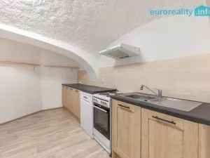 Prodej rodinného domu, Zákupy, U Stadionu, 272 m2