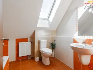 Prodej rodinného domu, Pomezí nad Ohří, Tůně, 118 m2