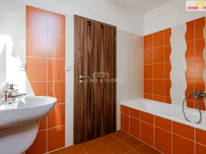 Prodej rodinného domu, Pomezí nad Ohří, Tůně, 118 m2