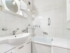 Prodej bytu 3+1, Orlová, Masarykova třída, 55 m2