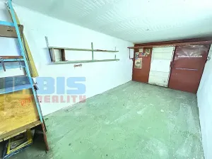 Prodej garáže, Plzeň, Vejprnická, 20 m2