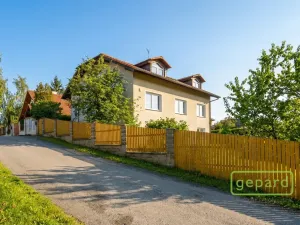 Prodej rodinného domu, Řitka, U vodojemu, 350 m2