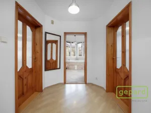 Prodej rodinného domu, Řitka, U vodojemu, 350 m2