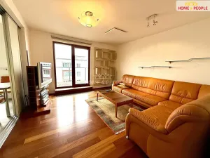 Pronájem bytu 2+kk, Plzeň, Majerova, 61 m2