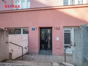 Prodej bytu 2+kk, Praha - Vršovice, Vršovické náměstí, 38 m2