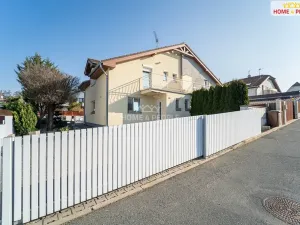 Prodej rodinného domu, Jesenice, Šeříková, 110 m2