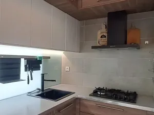 Prodej bytu 2+kk, Pardubice, nábřeží Závodu míru, 41 m2