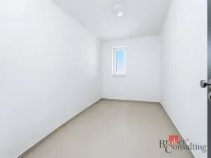 Pronájem bytu 1+kk, Hořovice, Pšeničná, 31 m2