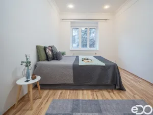 Prodej bytu 2+1, Praha, Na Jezerce, 66 m2