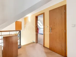 Prodej rodinného domu, Průhonice, Školní, 200 m2