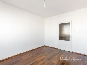 Pronájem bytu 4+kk, Praha, V Štíhlách, 80 m2