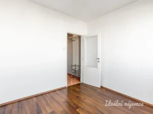 Pronájem bytu 4+kk, Praha, V Štíhlách, 80 m2